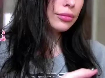 Chaturbate Adult Video Chat of meow_moore