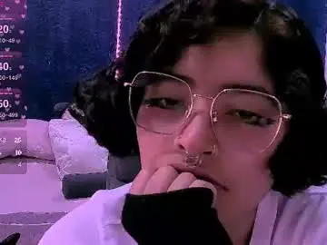 Chaturbate Free Porn Cam of ninayellow