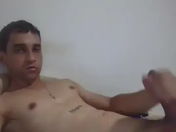 Chaturbate Free Porn Cam of jovenvergonguapo09