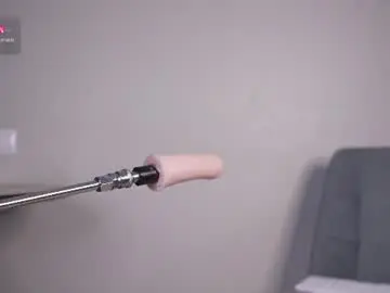 Chaturbate Live Sex Cam of karollovea