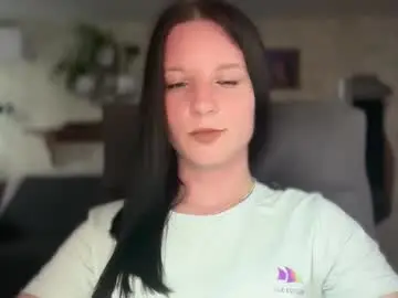 Chaturbate Adult Webcams of sweetshy99