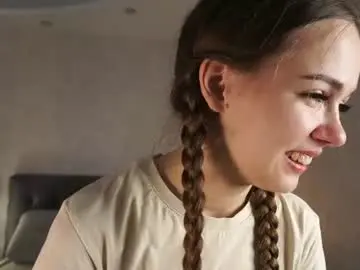 Chaturbate Live Sex Cam of auroralowen