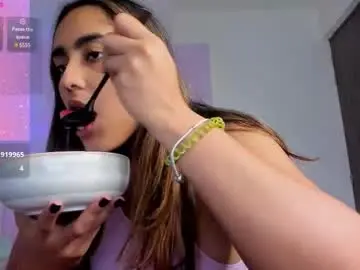 Chaturbate Adult Webcam of caylin_jordan