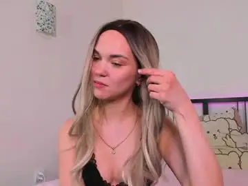 Chaturbate Live Sex of flora_amber