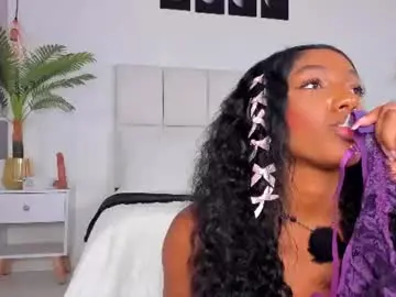 Chaturbate Free Porn Cam of megan_brunette2