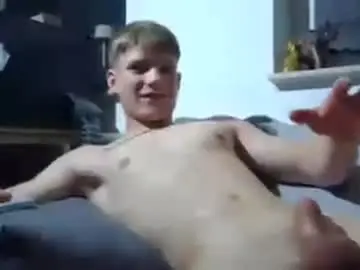 Chaturbate Live Sex Cam of hottieselly
