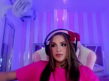 Chaturbate Best live sex cam show of kylievictoria_