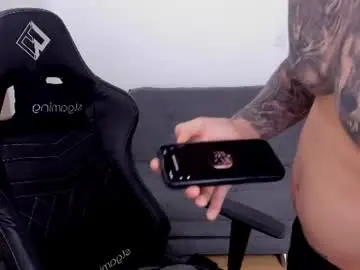 Chaturbate Private Sex Chat of mathew_wolf4