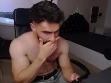 Chaturbate Live Sex Cam of micahlane