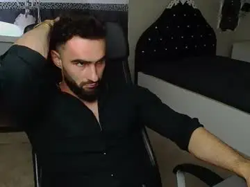 Chaturbate Live Sex Cam of micahlane