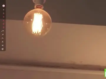 Chaturbate Sex Cam of zara_shine