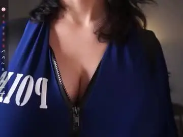 Chaturbate Best live sex cam show of zara_shine