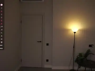 Chaturbate Adult Webcams of zara_shine