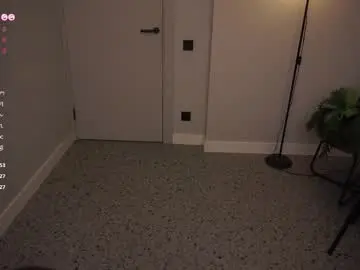 Chaturbate Free Live Porn of zara_shine