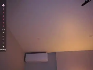 Chaturbate Adult Webcam of zara_shine