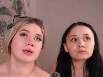 Chaturbate Sex Chat of zara_shine