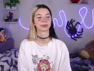 Chaturbate Best live sex cam show of emmie_everly