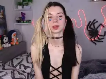 Chaturbate Free Porn Cam of emmie_everly