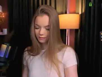 Chaturbate Watch Live Sex Cams of maddy_moah
