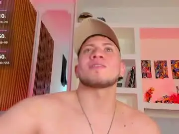 Chaturbate Free Porn Cam of sebastianmaximoff_