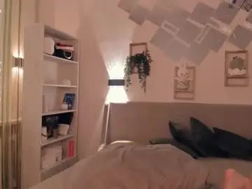 Chaturbate Free Porn Cam of shiningdawn