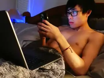 Chaturbate Adult Webcam of hottiewithabody101