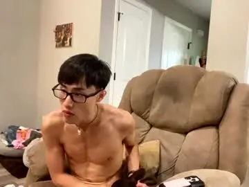 Chaturbate Live Sex Cam of hottiewithabody101