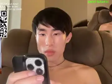 Chaturbate Free Porn Cam of hottiewithabody101
