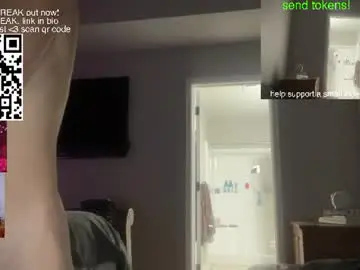 Chaturbate Free Porn Cam of hottiewithabody101