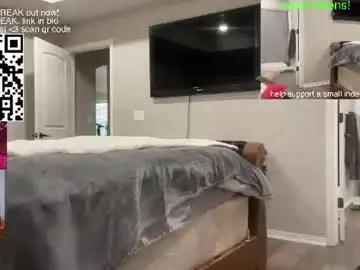 Chaturbate Best live sex cam show of hottiewithabody101