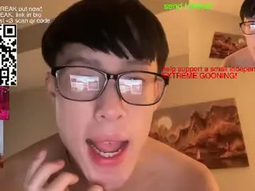 Chaturbate Live Sex Cam of hottiewithabody101
