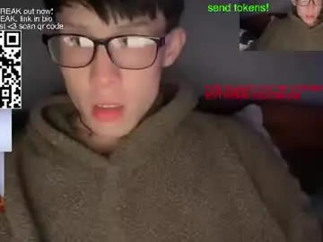 Chaturbate Nude Webcam of hottiewithabody101