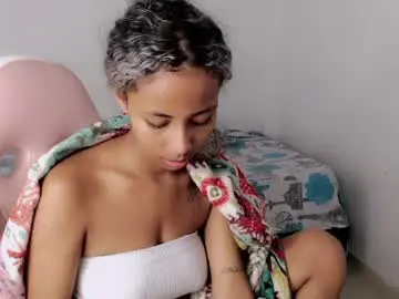 Chaturbate Best live sex cam show of linda_brown_1