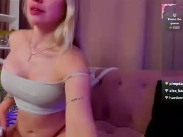 Chaturbate Nude Webcam of curvybby1