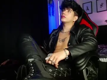 Chaturbate Best Webcam of lylebennett_