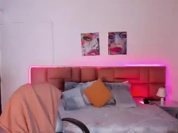 Chaturbate Live Porn of mia_rousseau