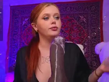 Chaturbate Live Sex Cam of mirida_fox