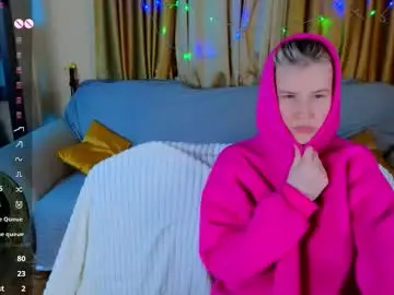 Chaturbate Live Sex Cam of babees_eva