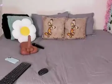Chaturbate Adult Video Chat of laura1__