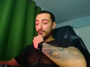 Chaturbate Free Porn Cam of andrewbanner