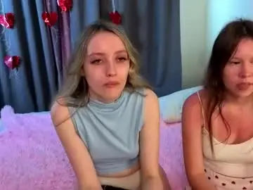 Chaturbate Sex Chat of lisanelsona