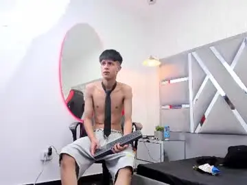 Chaturbate Live Sex of mikehunter_
