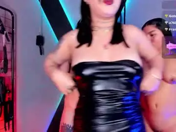 Chaturbate Sex Cam of missalix_miah_bdsm