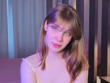 Chaturbate Live Sex Cam of myismira