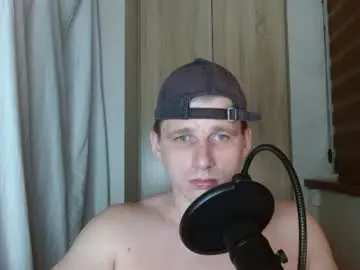 Chaturbate Watch Live Sex Cams of poliglotjoe2