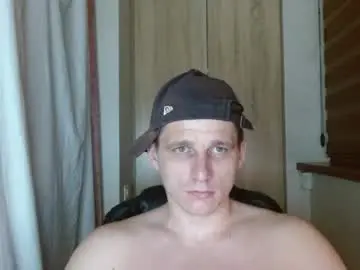 Chaturbate Watch Live Sex Cams of poliglotjoe2
