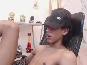 Chaturbate Live Porn of zayn_fox32