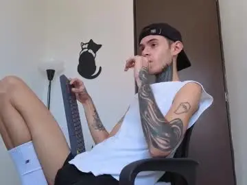 Chaturbate Adult Video Chat of arteemiis