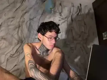 Chaturbate Nude Webcam of arteemiis