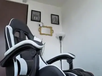 Chaturbate Nude Webcam of arteemiis